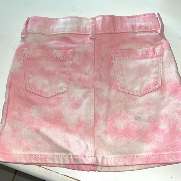 Old Navy pink denim skirt 3T - Picture 2 of 8
